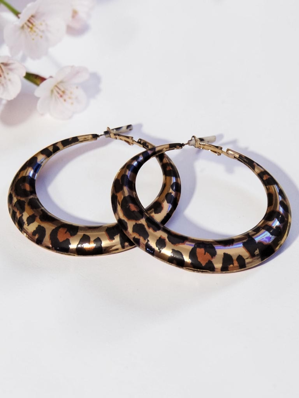 10 / $10 New  Leopard Print Hoop Earrings - Brown & Black
